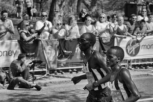 开云体育官方网入口-乌干达男篮在非洲预赛中拼搏奋战，迈向新高度，乌干达篮球比赛